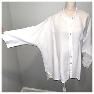 Inae Collection Linen Button Down Shirt